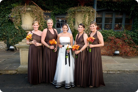 twobirds Bridesmaid/ Taphouse Photography