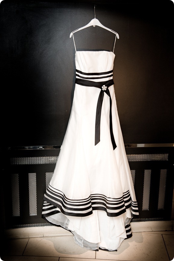 twobirds Bridesmaid/ Taphouse Photography