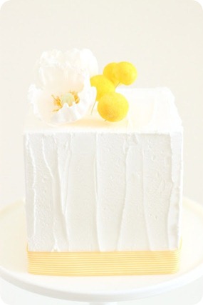 Wedding Cake via Hello Naomi