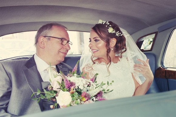 a rustic vintage wedding in The Lake District (c) Jenny Winstone Photography (10)