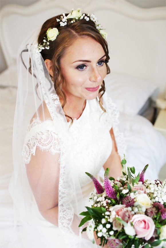 a rustic vintage wedding in The Lake District (c) Jenny Winstone Photography (7)
