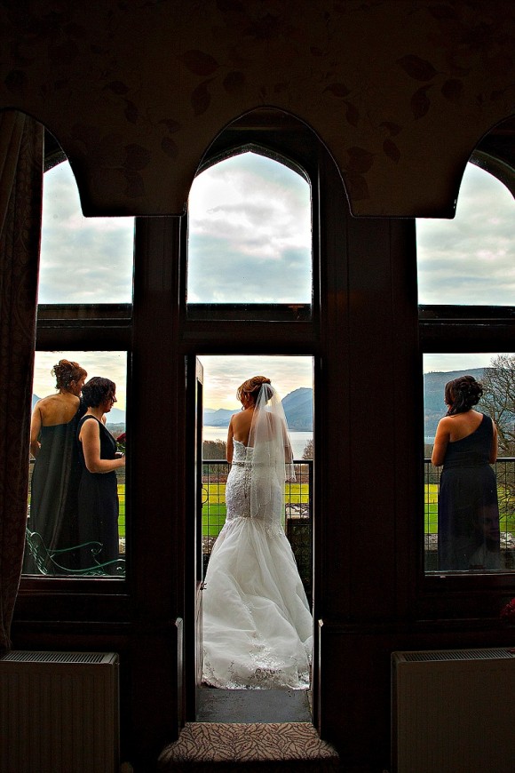 A Romantic Winter Wedding in the Lake Dirstrict (c) Savid Lawson Photography (15)