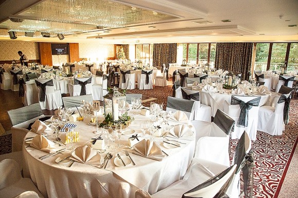 A Romantic Winter Wedding in the Lake Dirstrict (c) Savid Lawson Photography (38)
