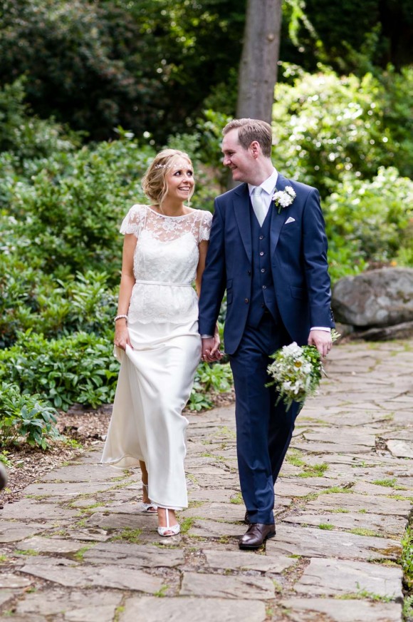 Kate Halfpenny for a relaxed wedding at Whirlowbrook Hall (c) Shoot Lifestyle Wedding Photography (74)