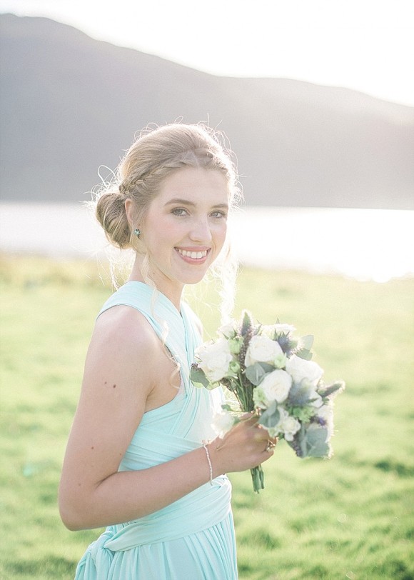 A Pretty Lakeside Bridal Shoot (c) Beth Sunners Photography (21)
