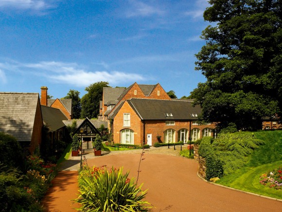 Worsley-Park-Background