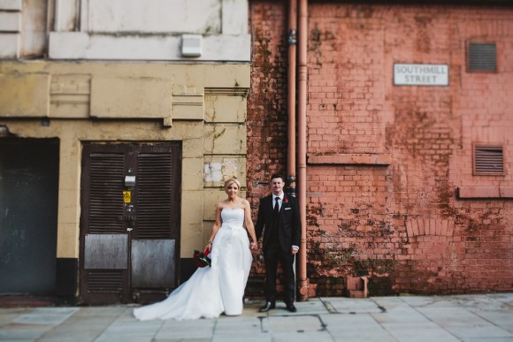 winter wishes. alan hannah for a black & white themed wedding in manchester – laura & david