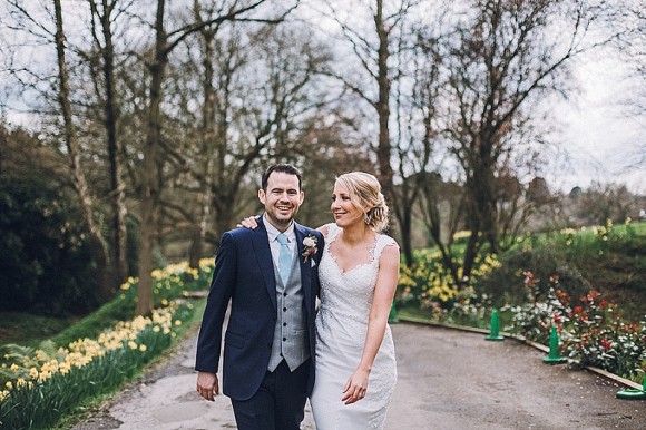 sophisticated simplicity. a timeless cheshire wedding at hilltop country house – rosie & chris