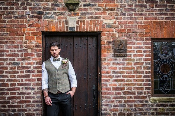 A Winter Wedding Shoot at Adlington Hall (c) Zap Image (19)
