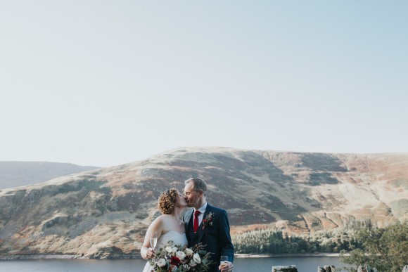 it’s uncomplicated. an intimate wedding in the lake district – fi & kev