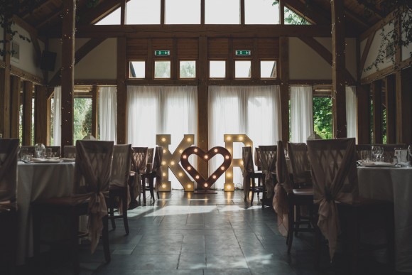 A Rustic Wedding at The Oak Tree of Peover (c) Jess Yarwood (38)