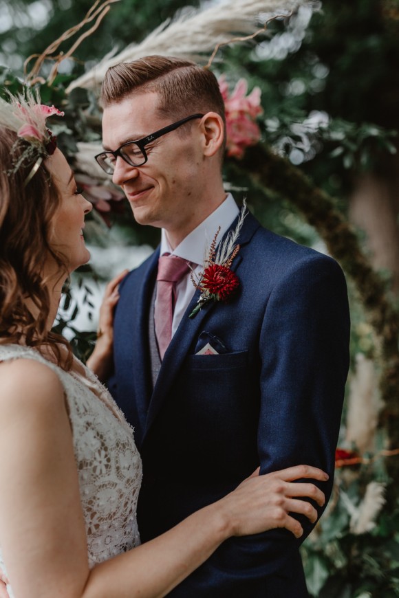 A Dreamy Styled Bridal Shoot in the Peak District (c) Stevie Jay Photography (6)