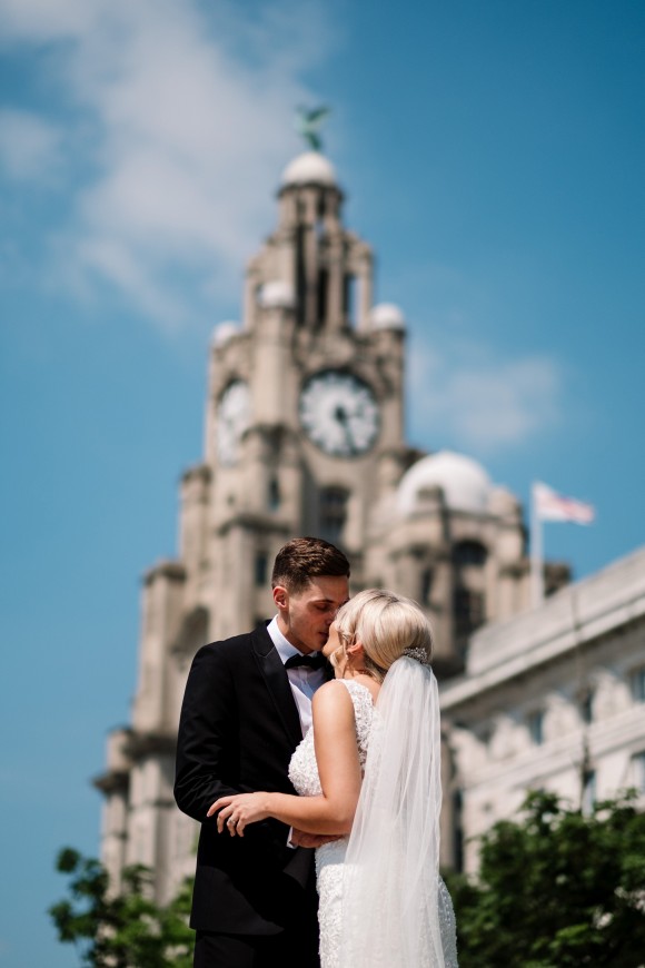glam romance: ronald joyce for a classic wedding at 30 james street, liverpool – katie & tom
