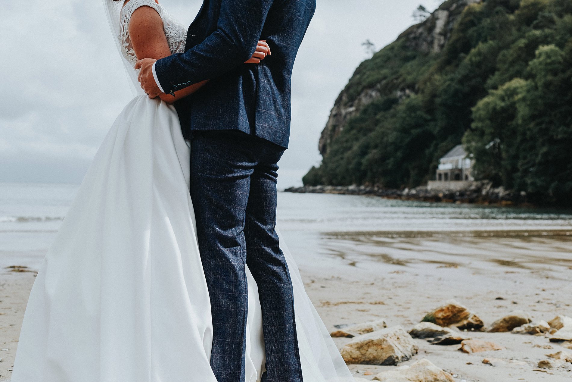 A Relaxed Beach Wedding in North Wales (c) Bobtale Photography (42