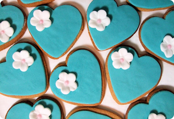 Brides Up North UK Wedding Blog: Cakes By Beth